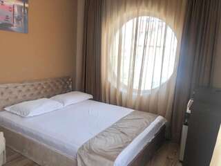 Отель Hotel Silver Созополь Двухместный номер с двуспальной кроватью и дополнительной кроватью-4